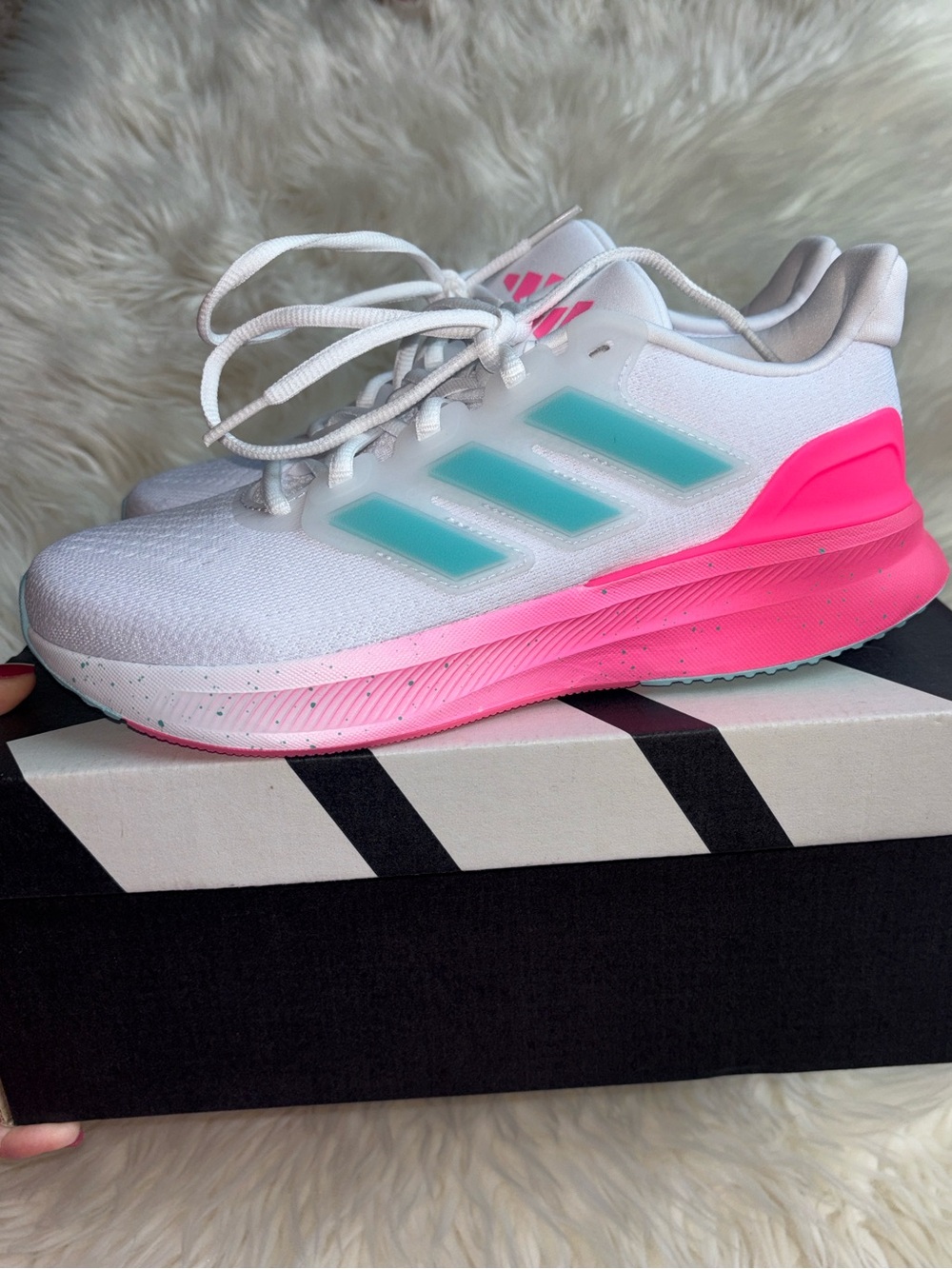 NWT Adidas UltraRun 5